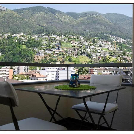 Schoene Mit Panoramablick Appartement Locarno