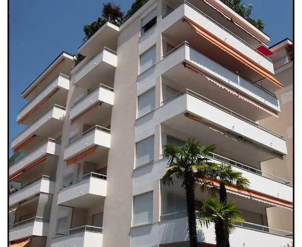 Schoene Mit Panoramablick * ロカルノ